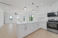 2 Bedroom, 2.5 Bathroom Duplex In Lookout Garden