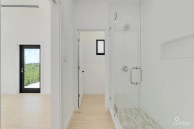 2 Bedroom, 2.5 Bathroom Duplex In Lookout Garden