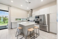 Vela 112, 4-bed South Sound Townhome