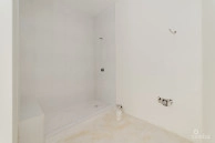 Colby Drive Single Family Home With Studio