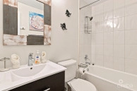 Moon Bay Condo, Unit 17