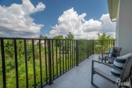 2 Bed 2 Bath Condo 61 West