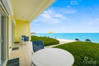 Castaway Coves  Ground Floor 2 Bed Beachfront Retreat