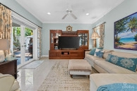 Savannah Newlands Family Home With Pool, Outside Bar & Income-generating Guest Suite