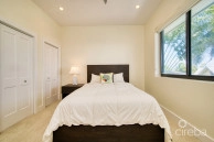 Large Seahaven 2 Bed With Pool - Oceanview And Canal Front