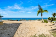 Coconut Bay 121 Ocean Front Residence