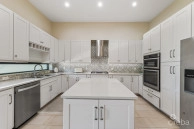 Vela #54, South Sound - Phase 1 - Ocean Views