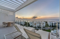 21 Sunset Point - Top Floor Unit - Amazing Views!!!