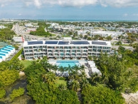 Aura  Oceanview Three Bed Townhome With Den