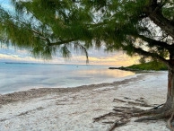 Bodden Town Hotel/tourism Beachfront Acreage & Cottage