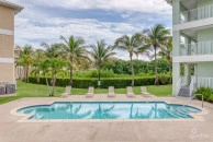 Lakeside 1 Bed / 1 Bath Near Camana Bay