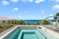 Aqua Residence 2 - Luxury Seven Mile Beach Condo