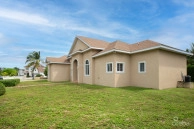 Whisting Way Family Home