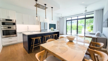 Olea - 2 Bed Corner Condo