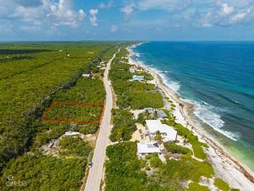 .3821  On South Side West, Cayman Brac