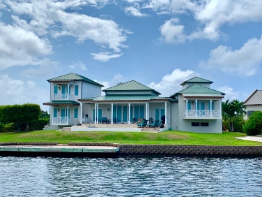 Grand Harbour Home