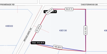Large Corner Lot .366 Acre In Lookout Gardens