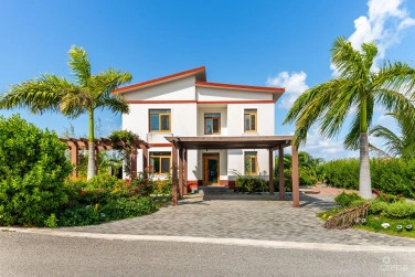 A Waterfront Opportunity In Auburn Bay | Prospect