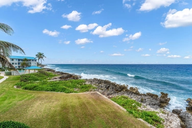 Ocean Pointe Villas  3 Bed, 2 Bath, 2nd Floor Penthouse