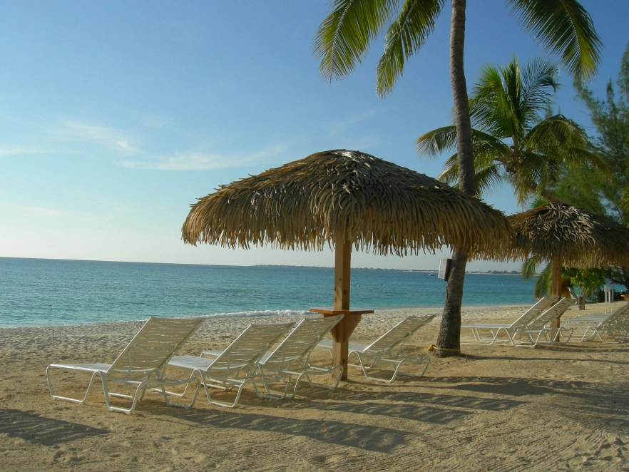 Caribbean Club Grand Cayman