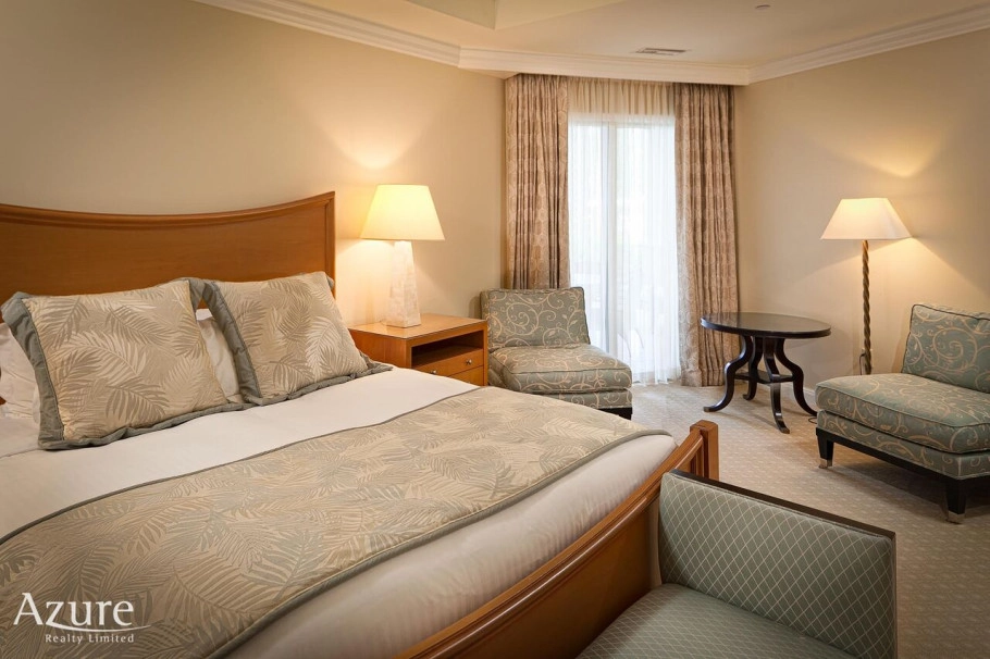 Ritz-carlton Private Residence 104