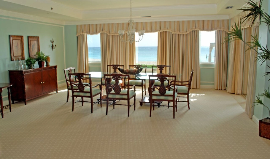 Ritz Carlton Private Residence 107