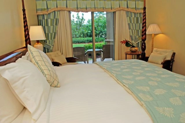 Ritz Carlton Private Residence 107
