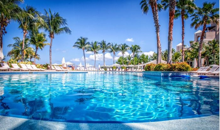 Deckhouse 10 At The Ritz-carlton