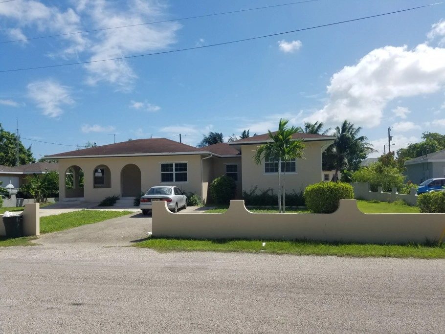Party Lane Duplex