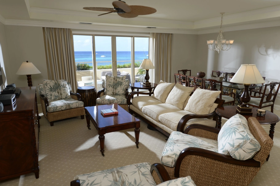 Ritz-carlton Private Residence 512