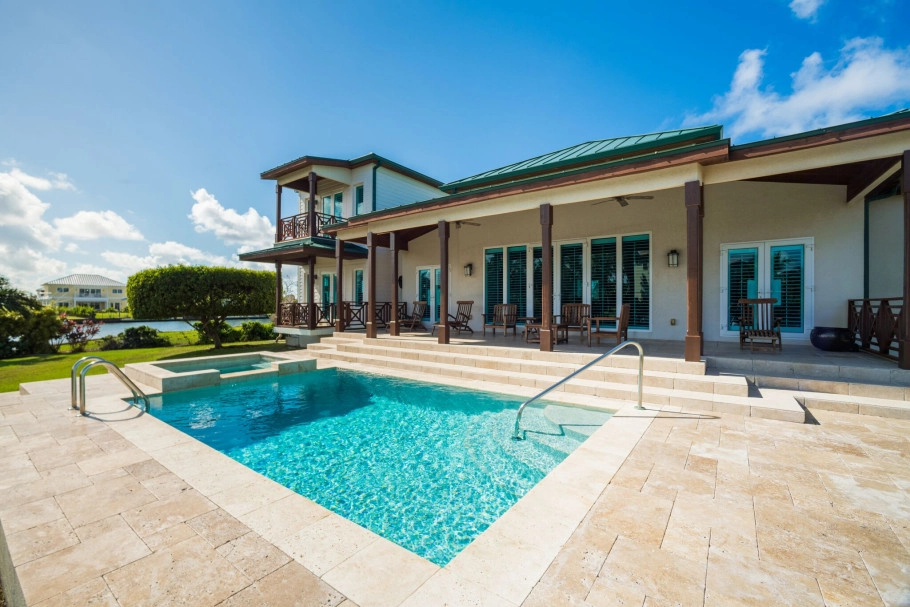 Grand Harbour Home