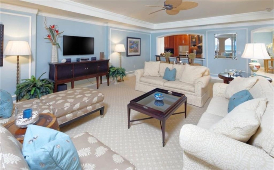 Ritz-carlton Private Residence 207