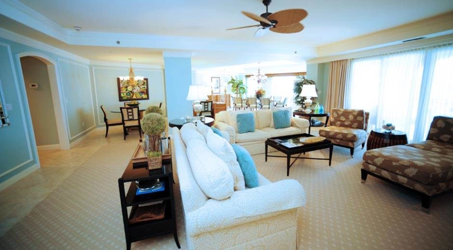 Ritz-carlton Private Residence 207