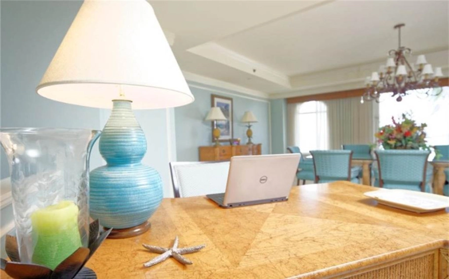 Ritz-carlton Private Residence 207