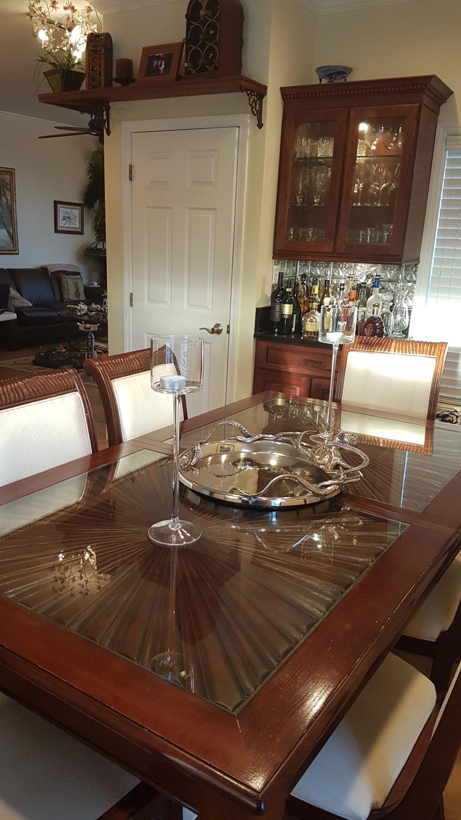 23 Ribbon Close