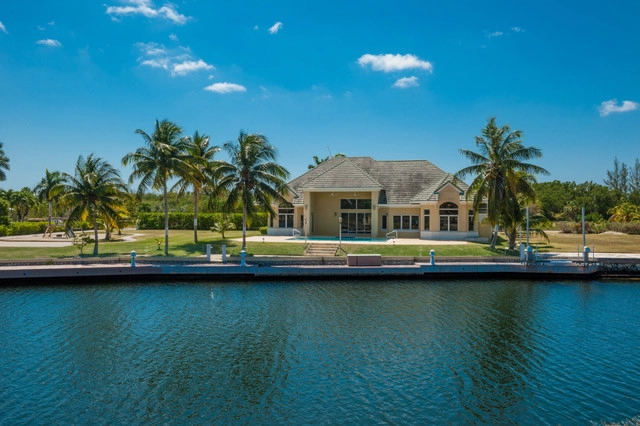 Sunrise Landing Estate