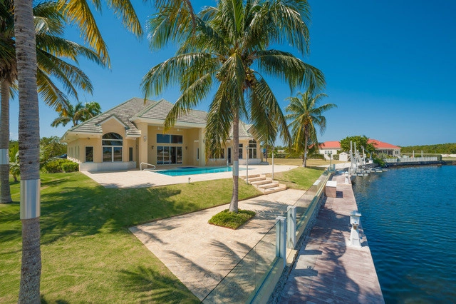 Sunrise Landing Estate
