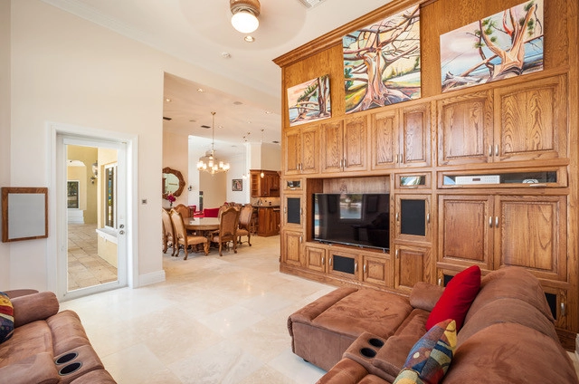 Sunrise Landing Estate