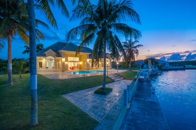 Sunrise Landing Estate