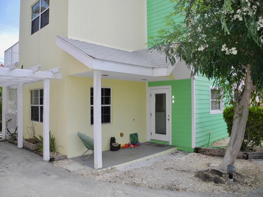 East End Paradise Villas