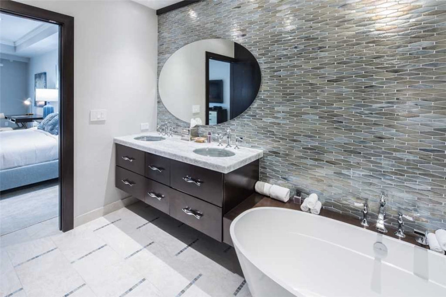 Ritz-carlton Private Residence 407