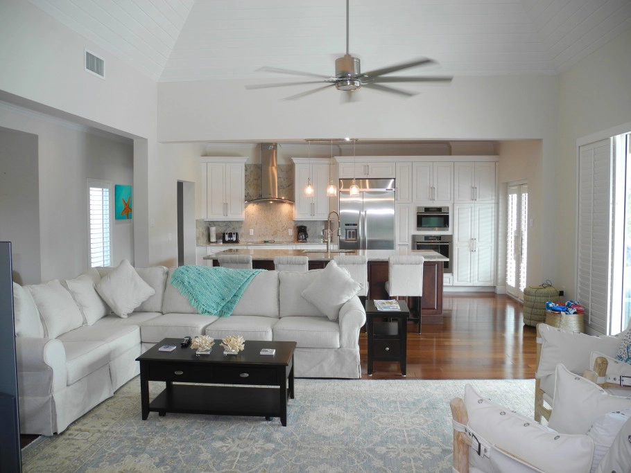 Grand Harbour Home