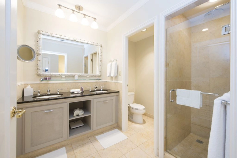 Ritz-carlton Residence (pip) #312