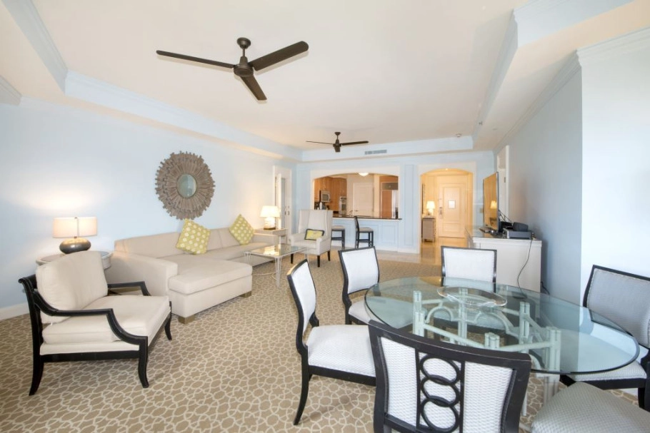 Ritz-carlton Residence (pip) #312