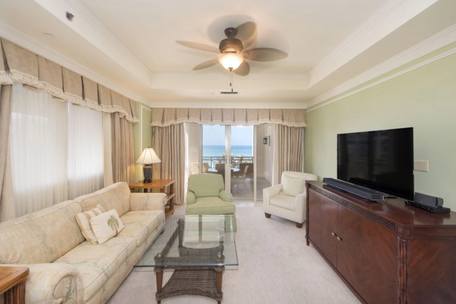 Ritz-carlton Private Residence 509