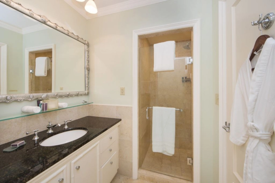 Ritz-carlton Private Residence 509