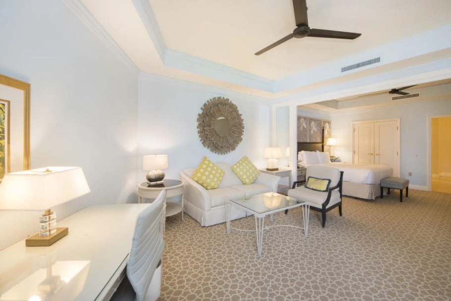Ritz-carlton Residence (pip) #312