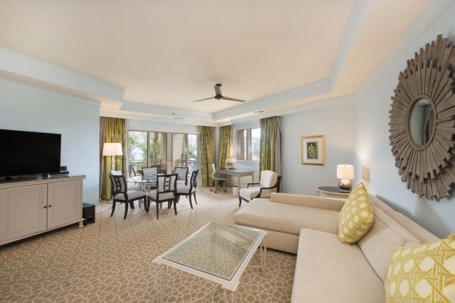 Ritz-carlton Residence (pip) #312
