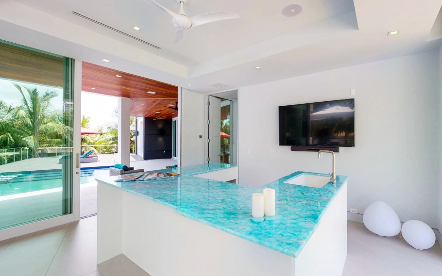 Grand Harbour Estate