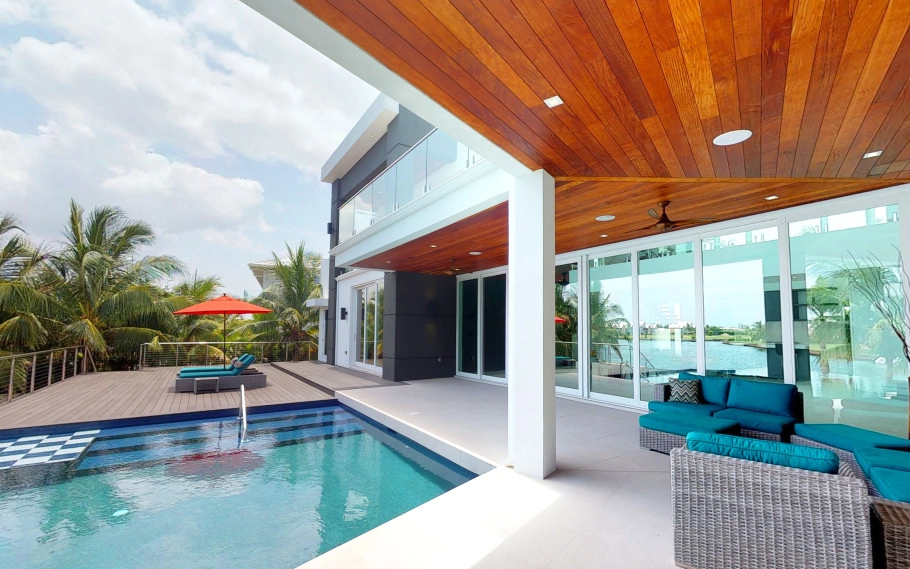 Grand Harbour Estate